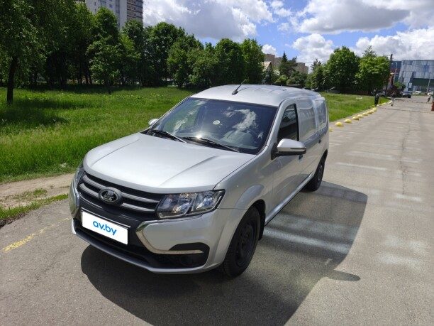 Lada Largus 2024