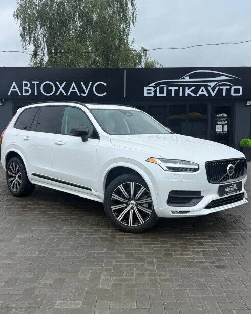 Volvo XC90 2023