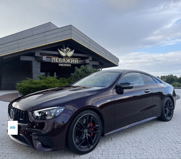 Mercedes-Benz E-Kлacc AMG 2022