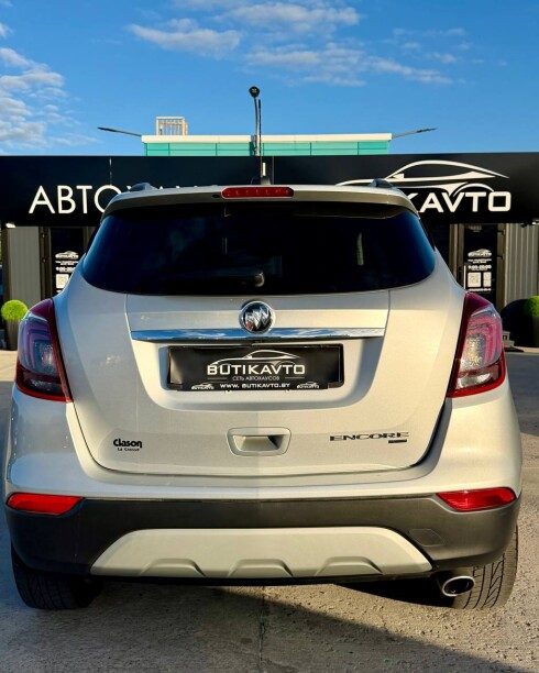 Buick Encore 2022 — 2