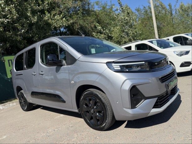 Opel Combo XL 2024 — 2