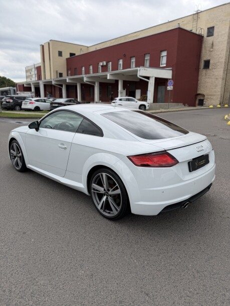 Audi TT 2022 — 2