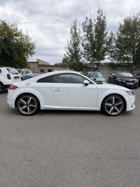 Audi TT 2022 — 5