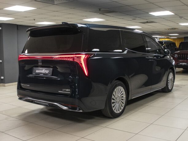 Buick GL8 2024 — 4