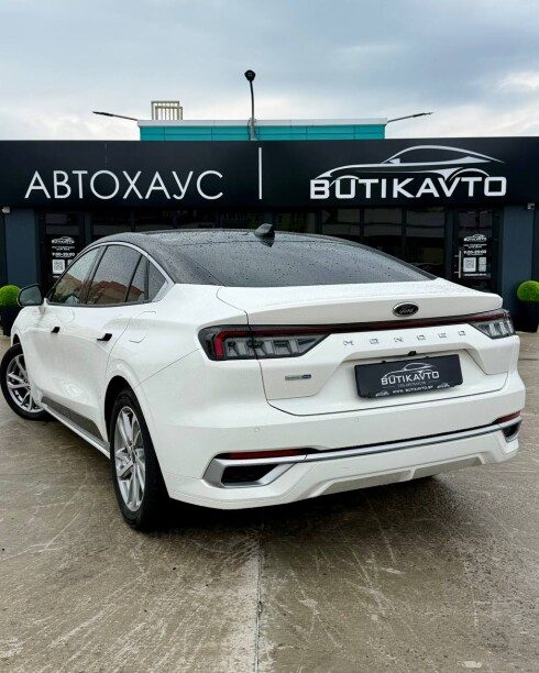 Ford Mondeo 2022 — 4