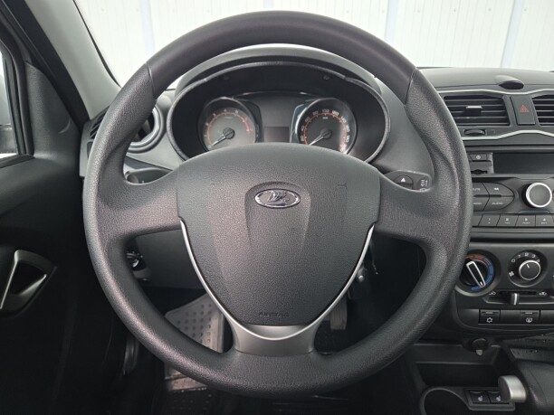 Lada Granta 2024 — 3
