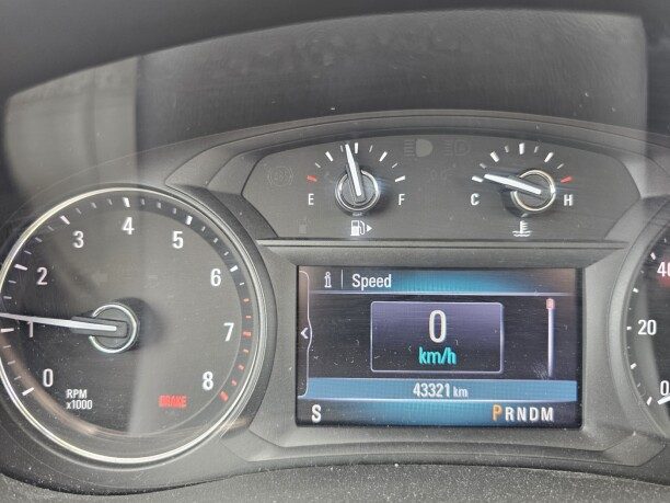 Buick Encore 2022 — 3