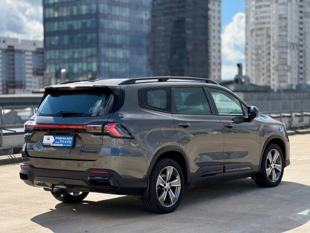 Geely Okavango 2025 — 2