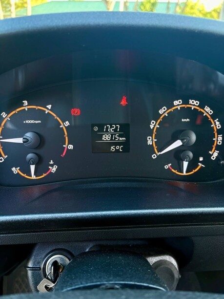 Lada 2121 Нива 2024 — 3