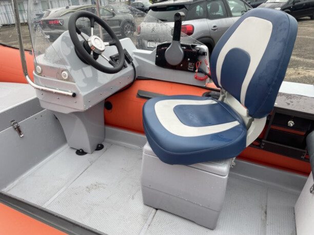 Navigator 380 R GT Limited 2026 — 4