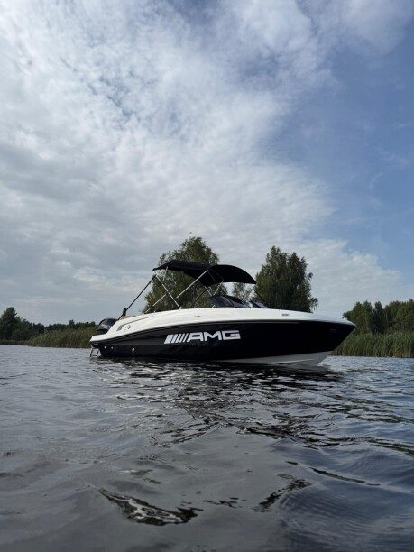 Bayliner VR5 2024