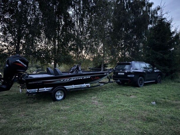 Tracker PRO TEAM 175 TXW 2021 — 2