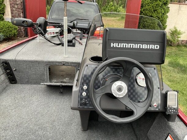 BASS TRACKER CLASSIC XL 2020 — 5