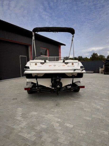 GLASTRON T205 2011 — 2