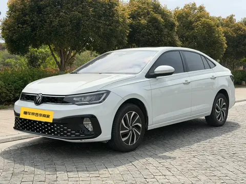 Volkswagen Lavida 2024 купить в Москве