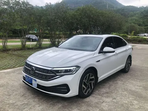 Volkswagen Sagitar 2023 купить в Москве