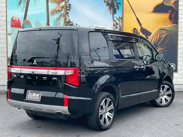 Mitsubishi Delica D:5 2.2 P 4WD ALPINE 2024 — миниатюра 3