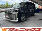 Toyota VOXY 1.8 S-G E-Four 4WD 2023 — фото 1, купить с доставкой в Москву