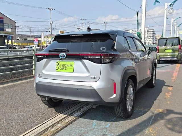 Toyota YARIS CROSS 1.5 G SD 2022 — фото 1, купить с доставкой в Москву
