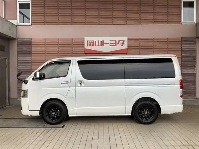 Toyota HIACE VAN 2.8 GL II 2022 — миниатюра 2