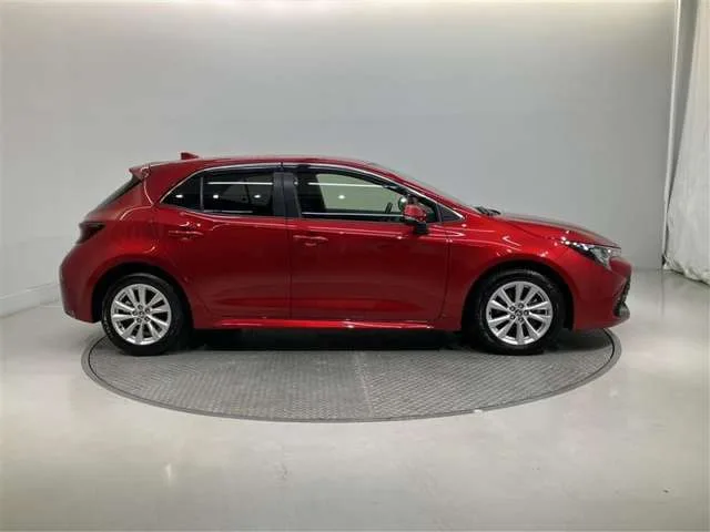 Toyota Corolla 1.8 G 2023 — миниатюра 3