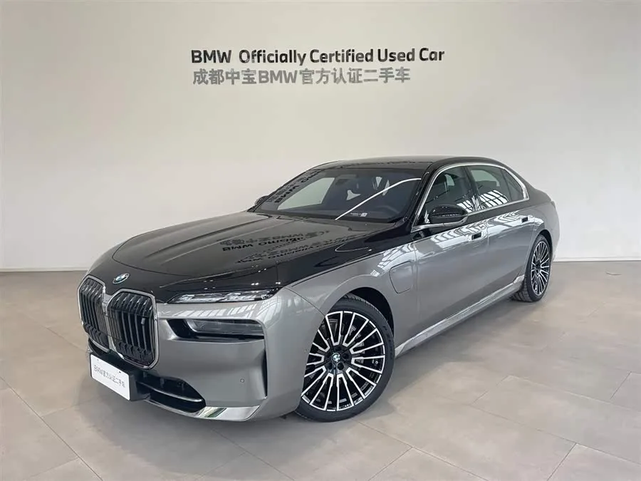 BMW i7 2024