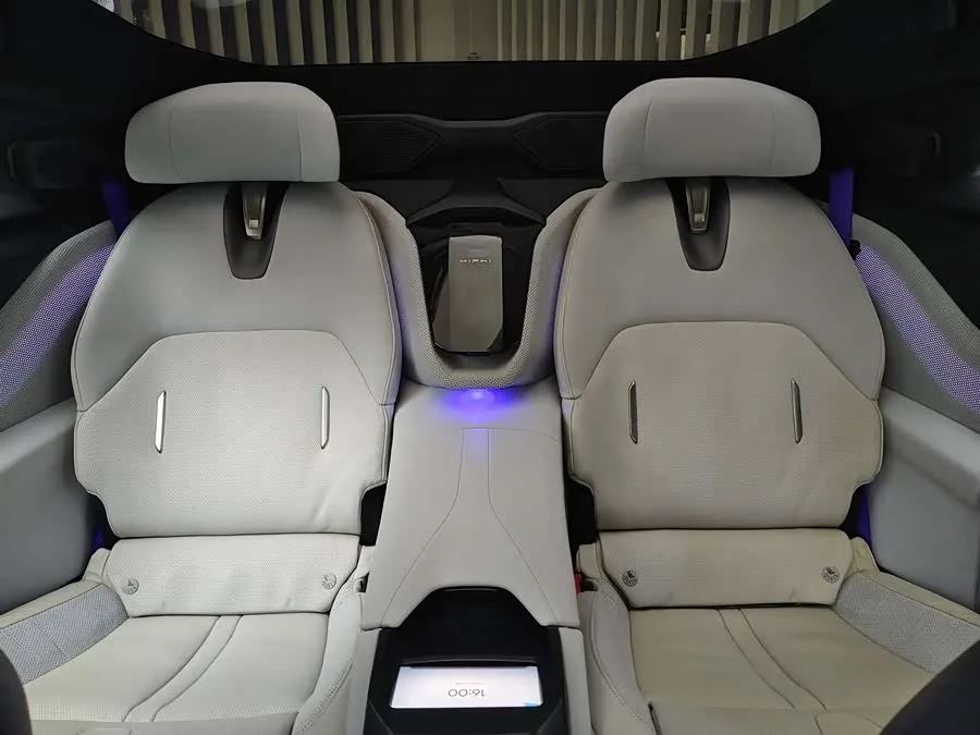 HiPhi Z HiPhi Z 2023 four-seater version 2023 — миниатюра 5