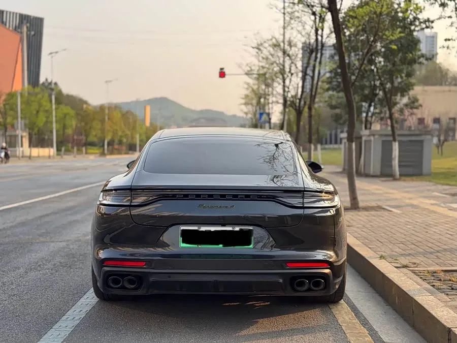 Porsche Panamera New Energy Panamera New Energy 2023 Model Panamera 4 E-Hybrid Platinum Edition 2.9T 2023 — миниатюра 2