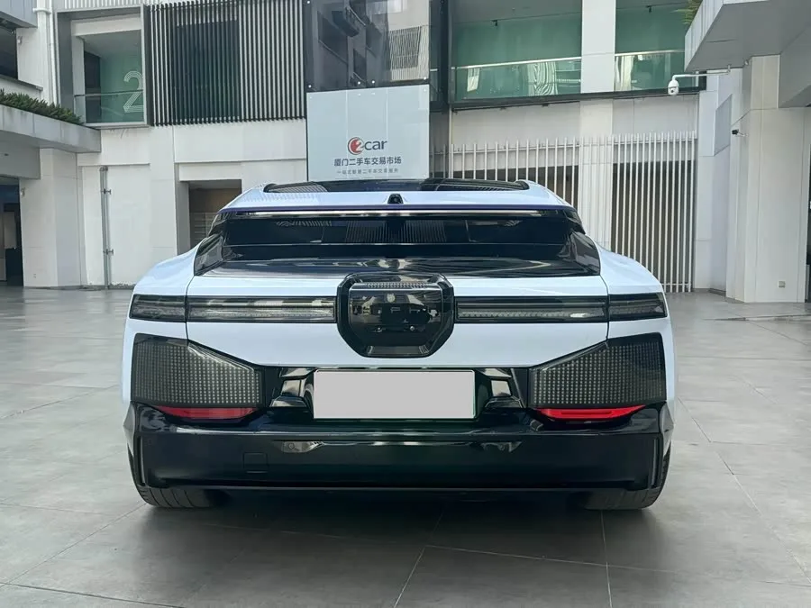 HiPhi Z HiPhi Z 2023 four-seater version 2022 — миниатюра 3