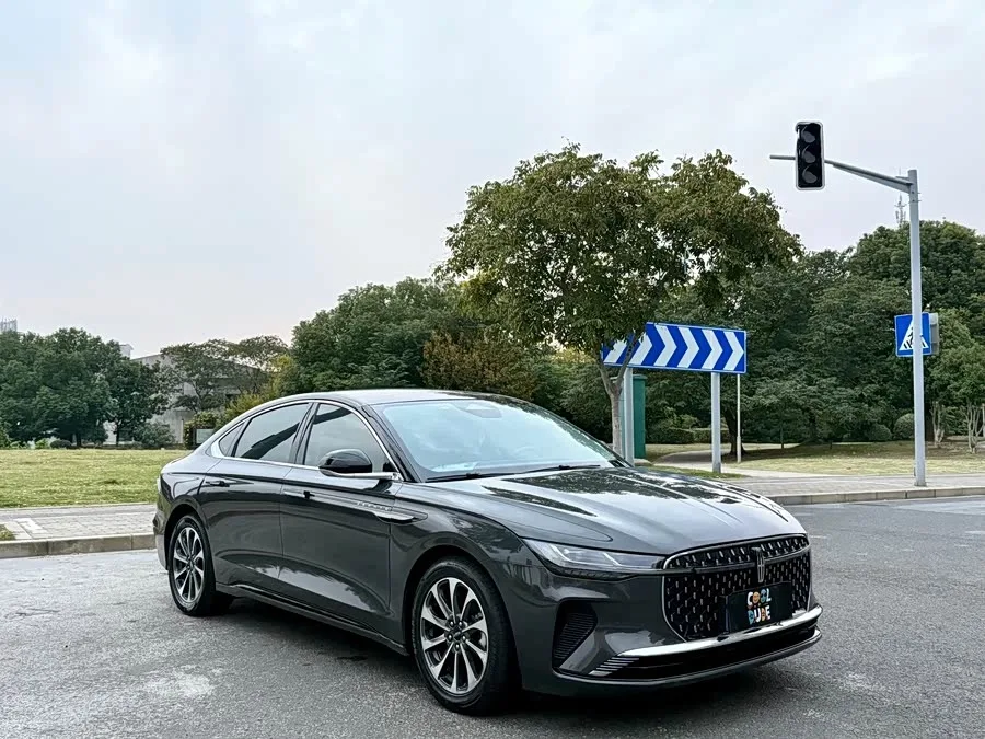 Lincoln Z 2022 iExclusive Edition 2022 — миниатюра 3