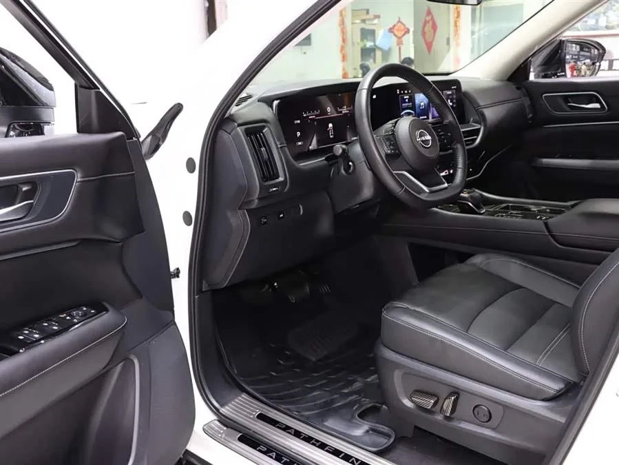 Nissan Pathfinder 2024 Tanlu 380VC-TURBO 2WD Smart Edition 6-seater 2024 — миниатюра 3