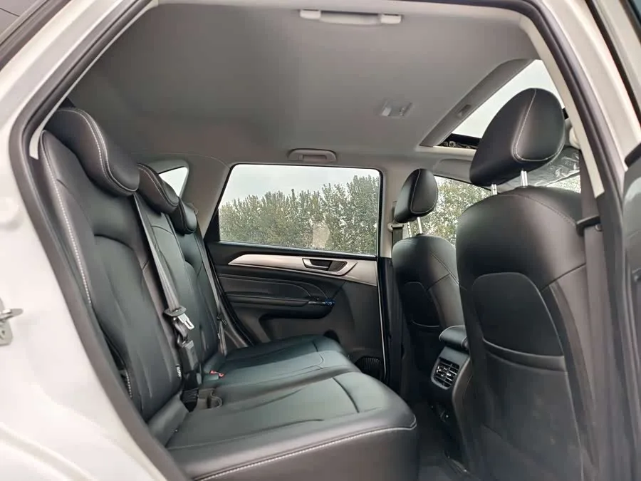 Haval M6 Haval M6 2021 PLUS 1.5T DCT Comfort Edition 2022 — миниатюра 3