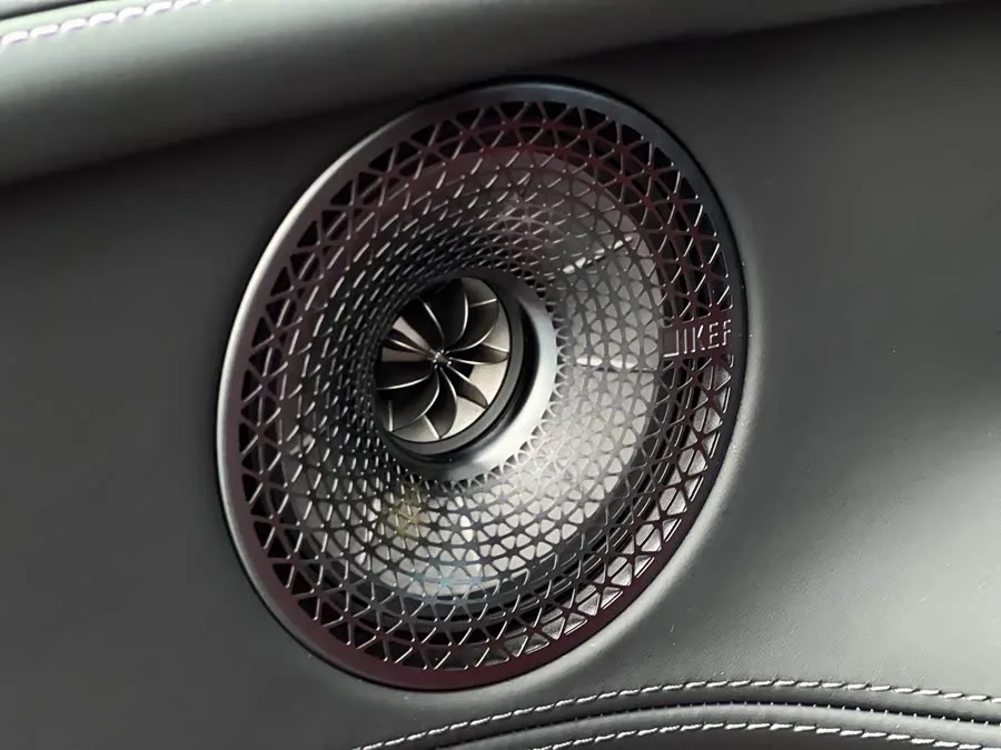 Lotus ELETRE Eletre 2023 Eletre R+ 2024 — миниатюра 3