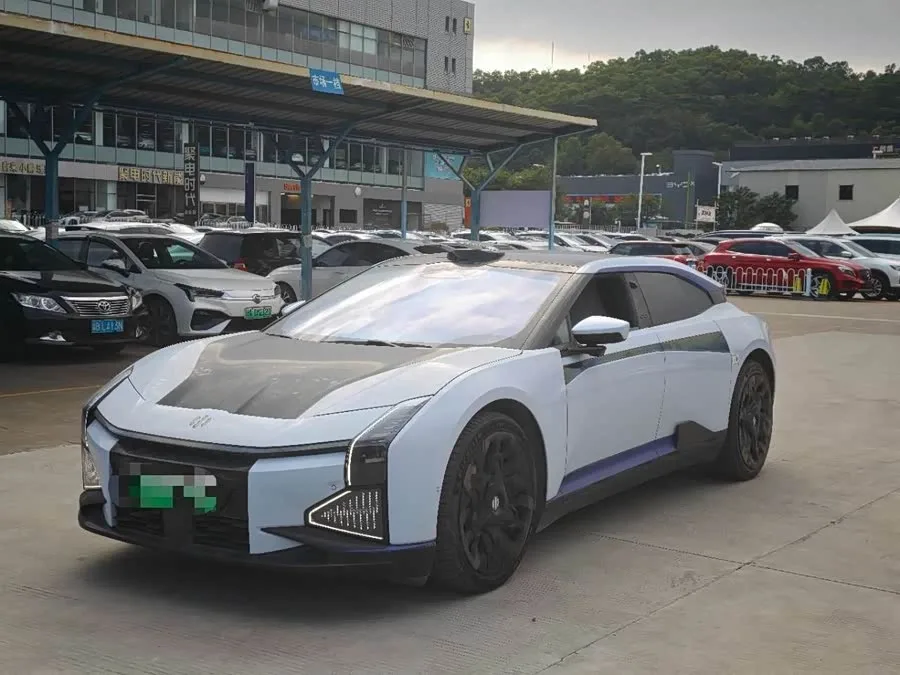 HiPhi Z 2022