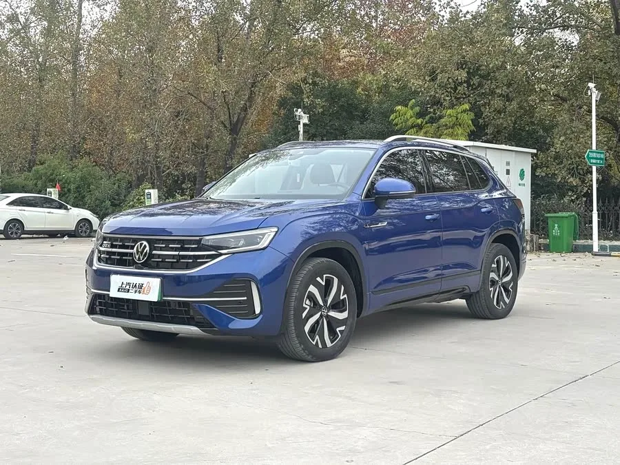 Volkswagen Tayron GTE plug-in hybrid Tanyue GTE plug-in hybrid 2023 280TSI Luxury Plus Advanced Edition 2024 — фото 1, купить с доставкой в Москву