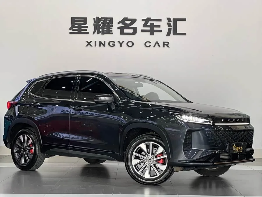Exeed LX Xingtu Zhuifeng 2022 Riding the Wind and Waves Edition 1.5T CVT Good Things Peanut Edition 2024 — миниатюра 2