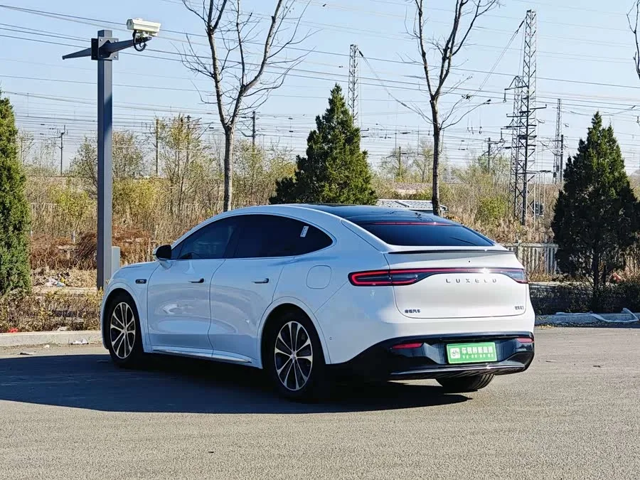 Smart world R7 Zhijie R7 2024 pure electric 802km Max 2025 — миниатюра 4