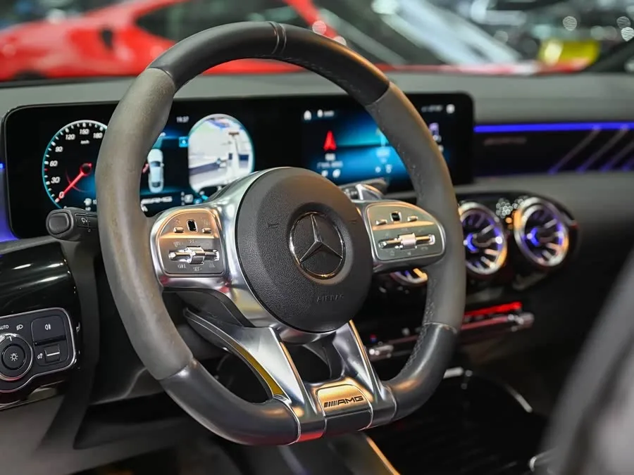 Mercedes-Benz CLA AMG Mercedes-Benz CLA AMG 2022 AMG CLA 45 4MATIC+ 2022 — миниатюра 3