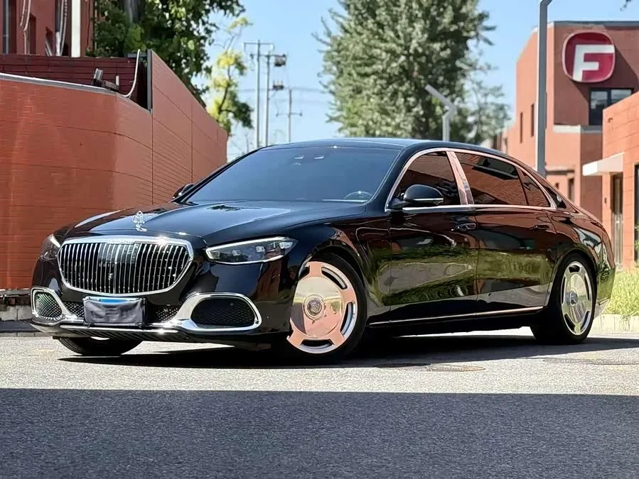 Mercedes-Benz Maybach S-Class Maybach S-Class 2023 S 480 4MATIC 2022 — миниатюра 3