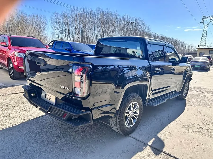 Jiangling Avenue Dadao 2024 Mountain Edition 2.3T Diesel Automatic Four-wheel Drive Standard Axle Comfort Edition 2024 — миниатюра 2