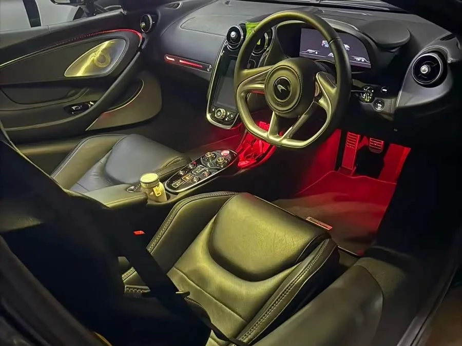 McLaren GT 2022 4.0T standard model 2023 — миниатюра 3