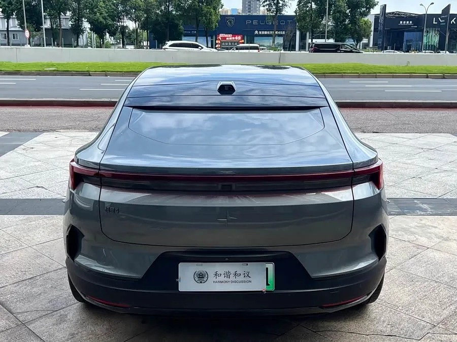 Polestar 4 Polestar 4 2023 single motor standard range PLUS 2024 — миниатюра 5