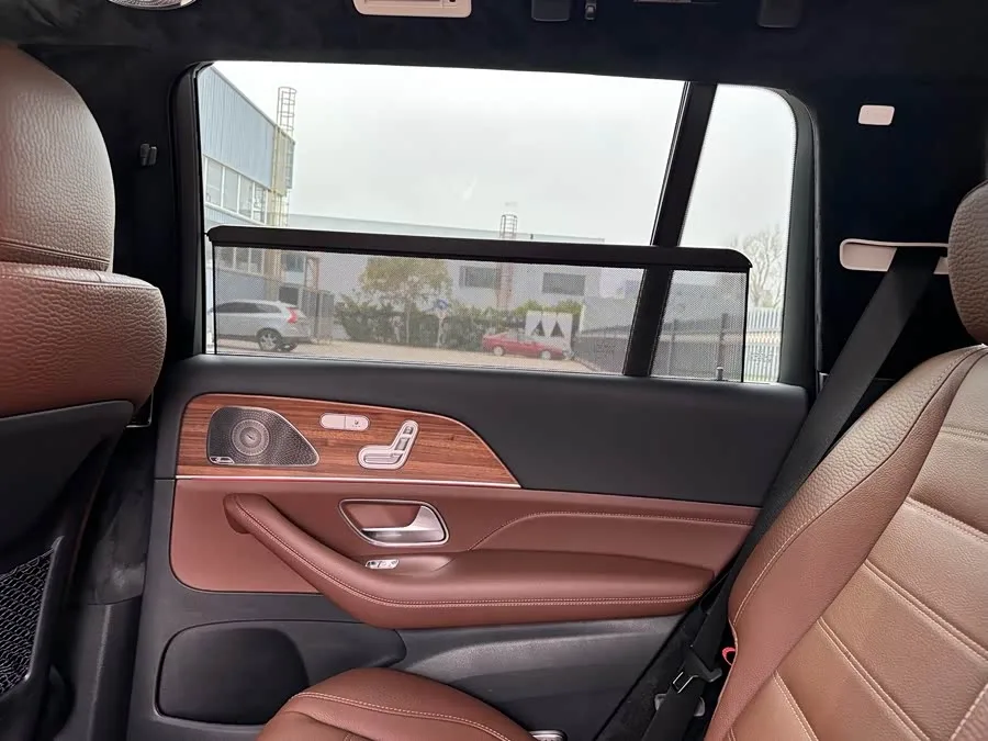 Mercedes-Benz GLS Mercedes-Benz GLS 2024 GLS 450 4MATIC luxury model 2024 — миниатюра 4