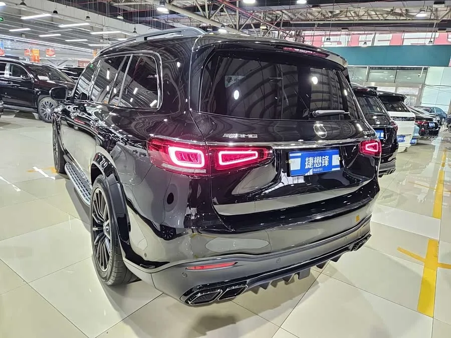 Mercedes-Benz GLS AMG Mercedes-Benz GLS AMG 2024 AMG GLS 63 4MATIC+ 2024 — миниатюра 2