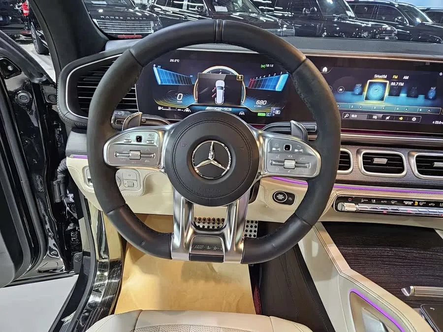 Mercedes-Benz GLS AMG Mercedes-Benz GLS AMG 2024 AMG GLS 63 4MATIC+ 2024 — миниатюра 5