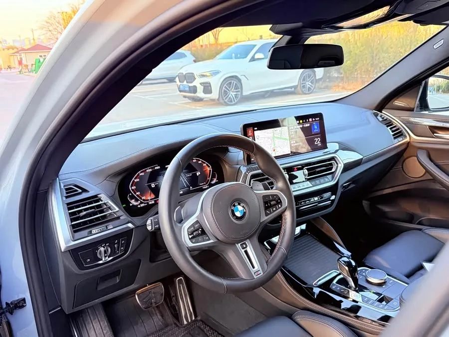 BMW X4 M40i 2022 M40i 2025 — миниатюра 2