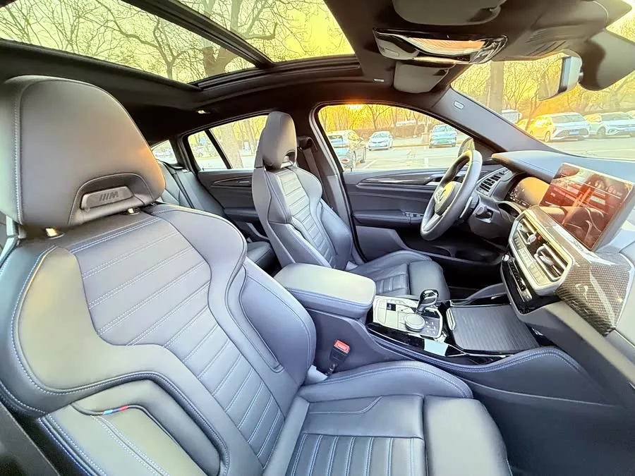BMW X4 M40i 2022 M40i 2025 — миниатюра 5