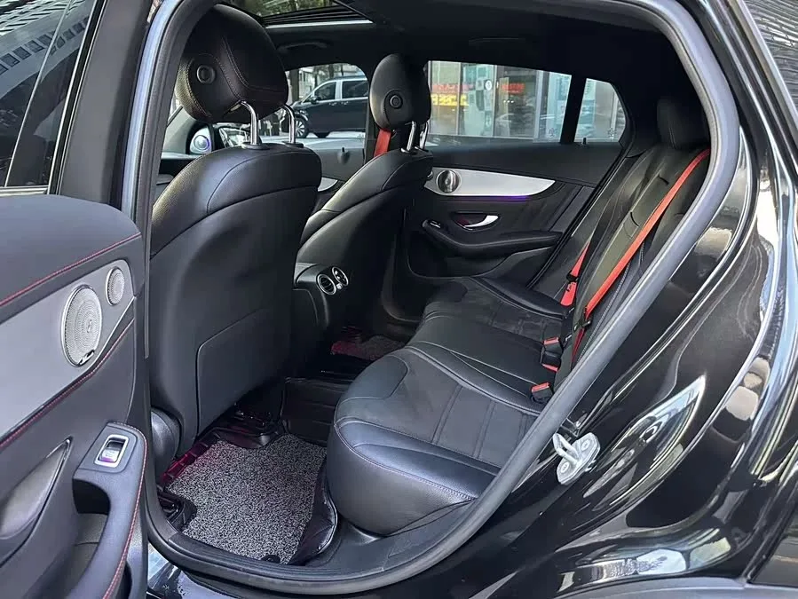 Mercedes-Benz GLC AMG Mercedes-Benz GLC AMG 2022 AMG GLC 43 4MATIC 2022 — миниатюра 3