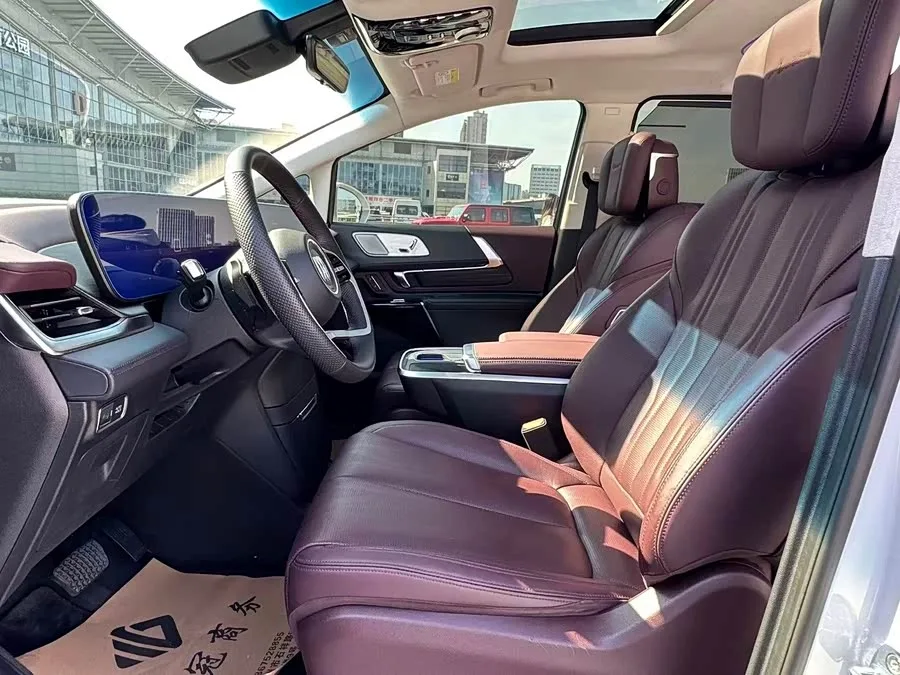 Buick Century Century 2023 2.0T Six-seat Yunshi Edition 2024 — миниатюра 5
