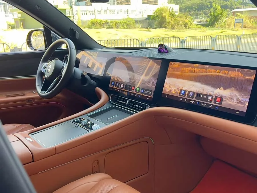 AITO M9 M9 2024 Extended Range Ultra Edition 42kWh 6-seater Edition 2024 — миниатюра 5